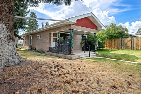 Photo of 1909 Howard Street, Butte, MT 59701 (MLS # 411883)