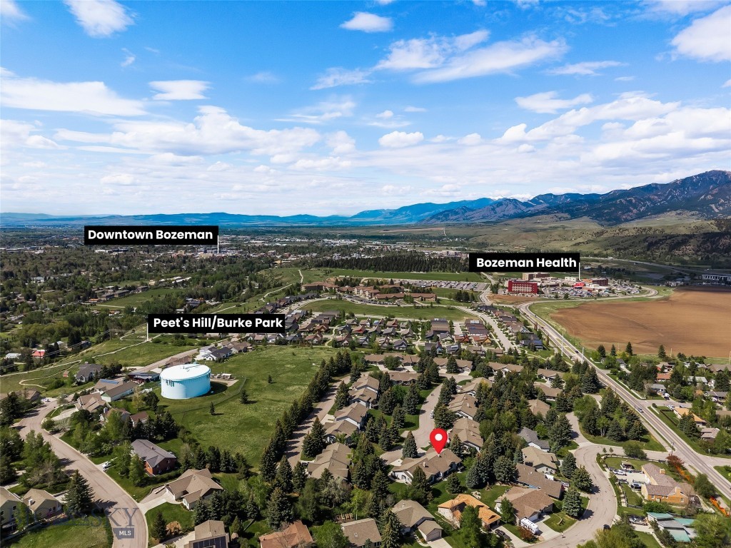 Highwood Est condo - Residential