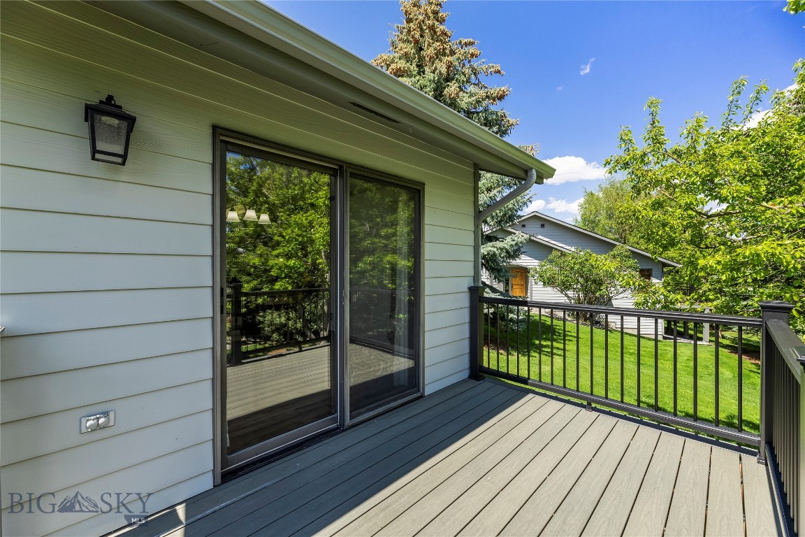 Highwood Est condo - Residential