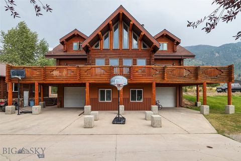 4930 Saddle Rock Road Butte MT 59701