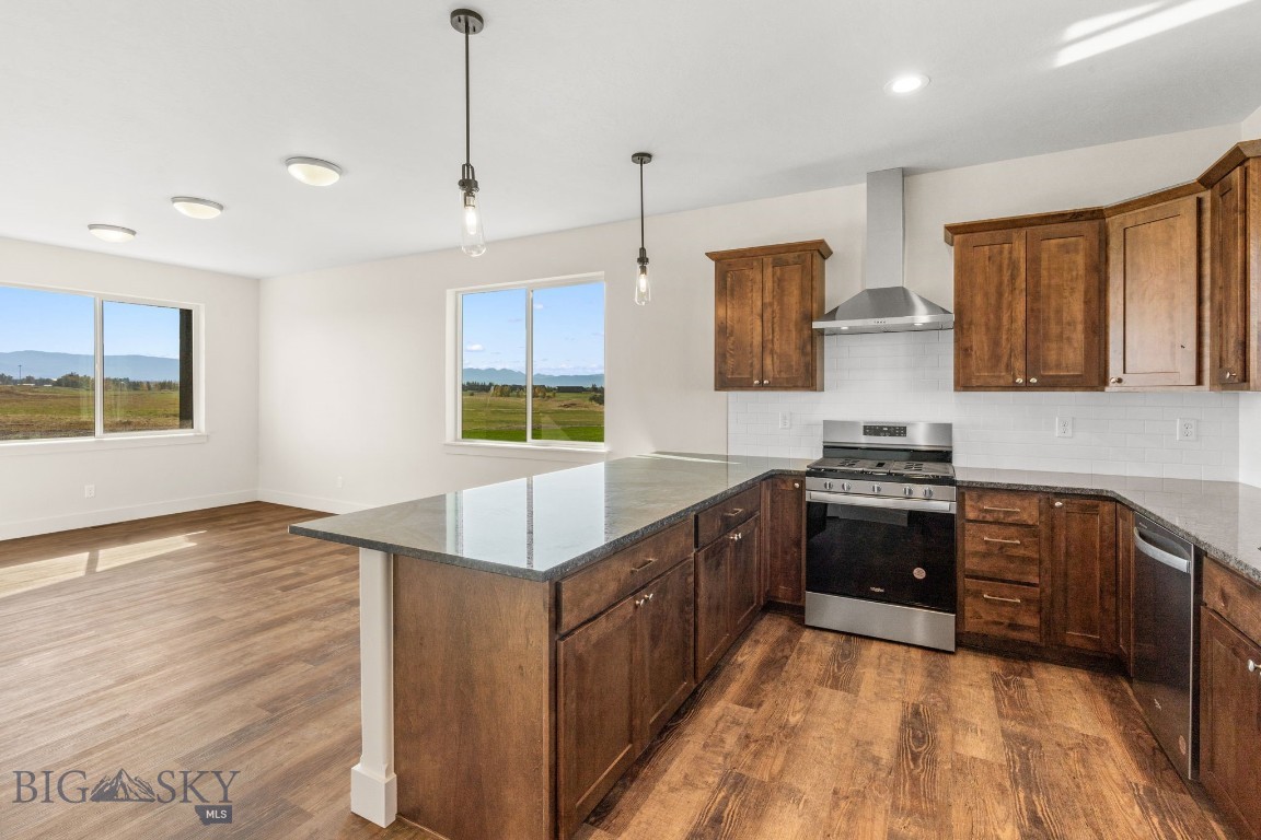 White Horse Ranch - Residential