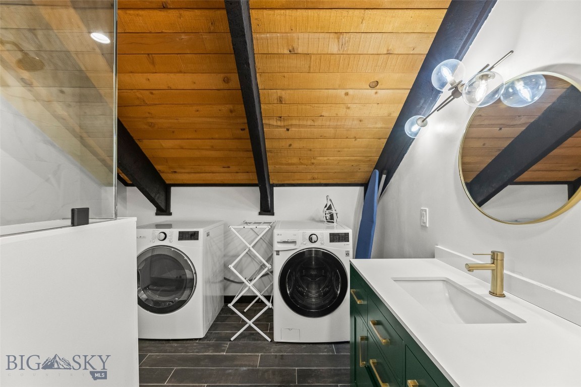 Glacier Condos - Residential