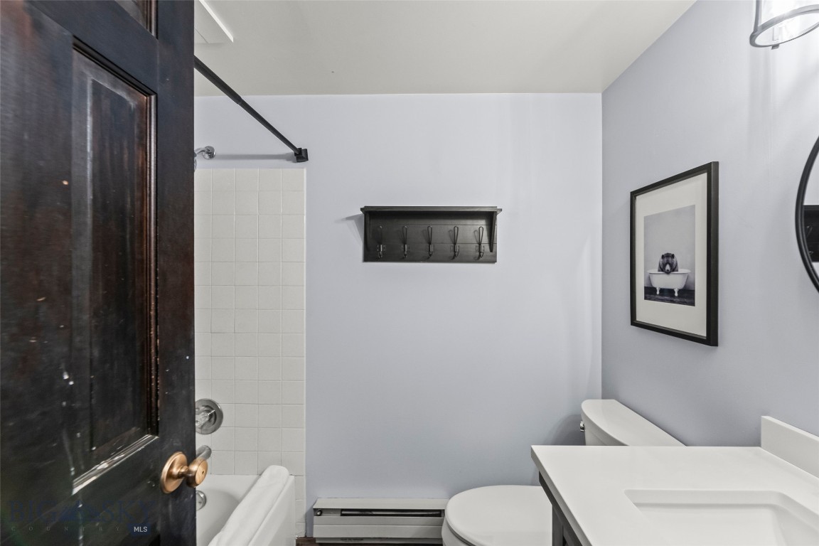 Glacier Condos - Residential