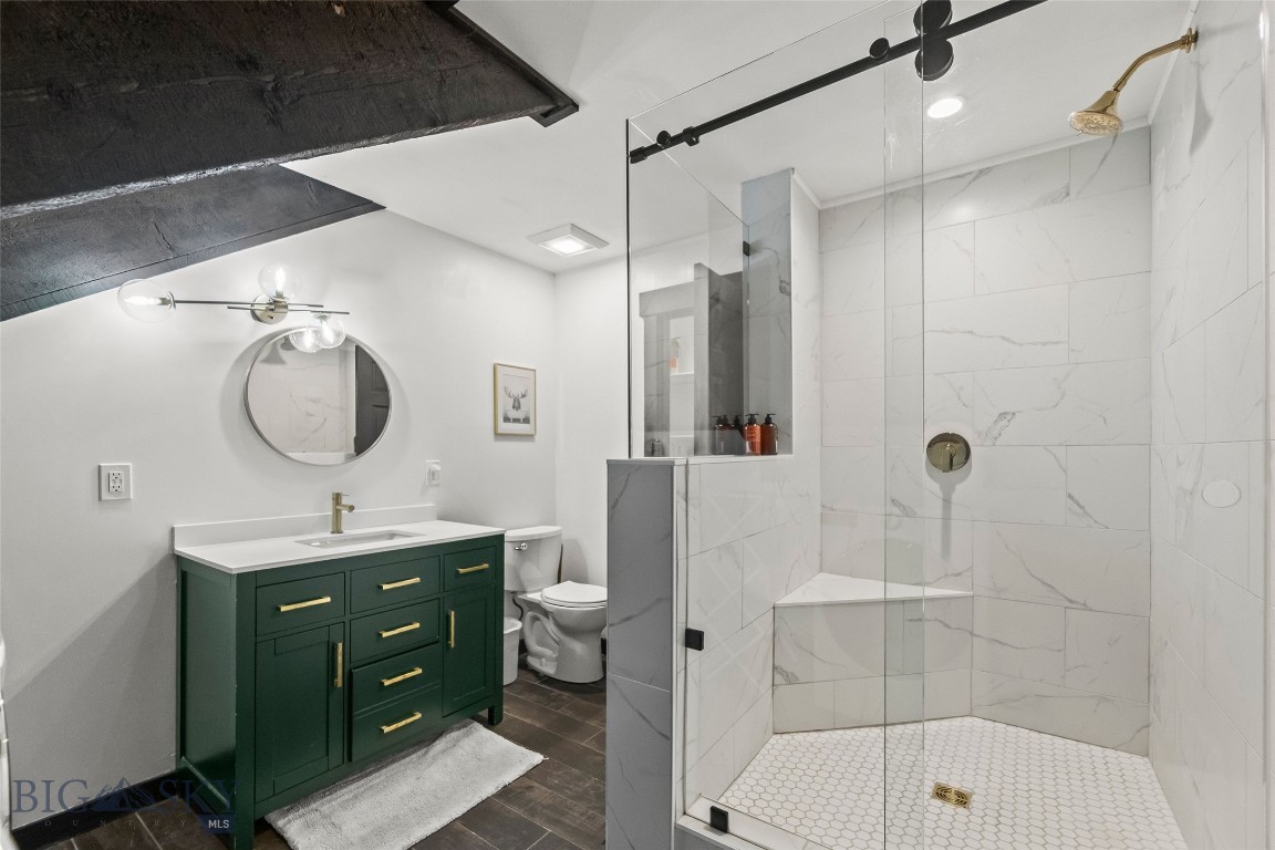 Glacier Condos - Residential