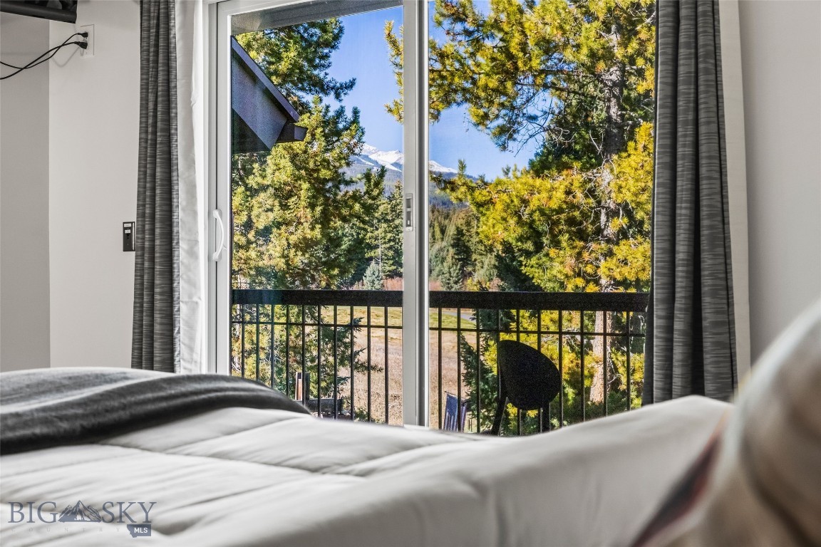 Glacier Condos - Residential