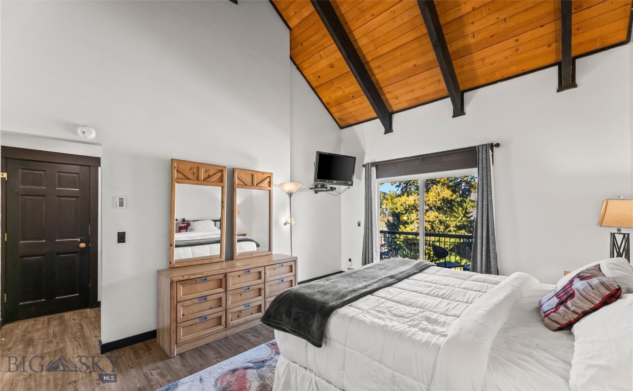 Glacier Condos - Residential