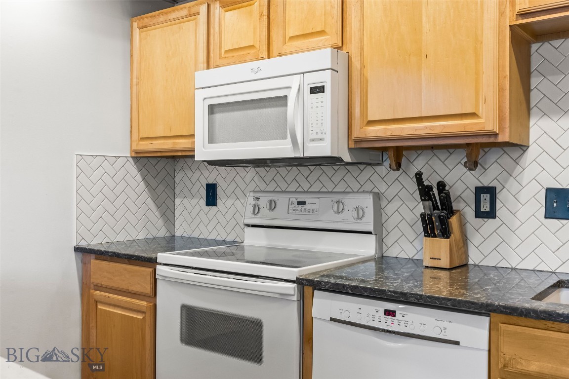 Glacier Condos - Residential