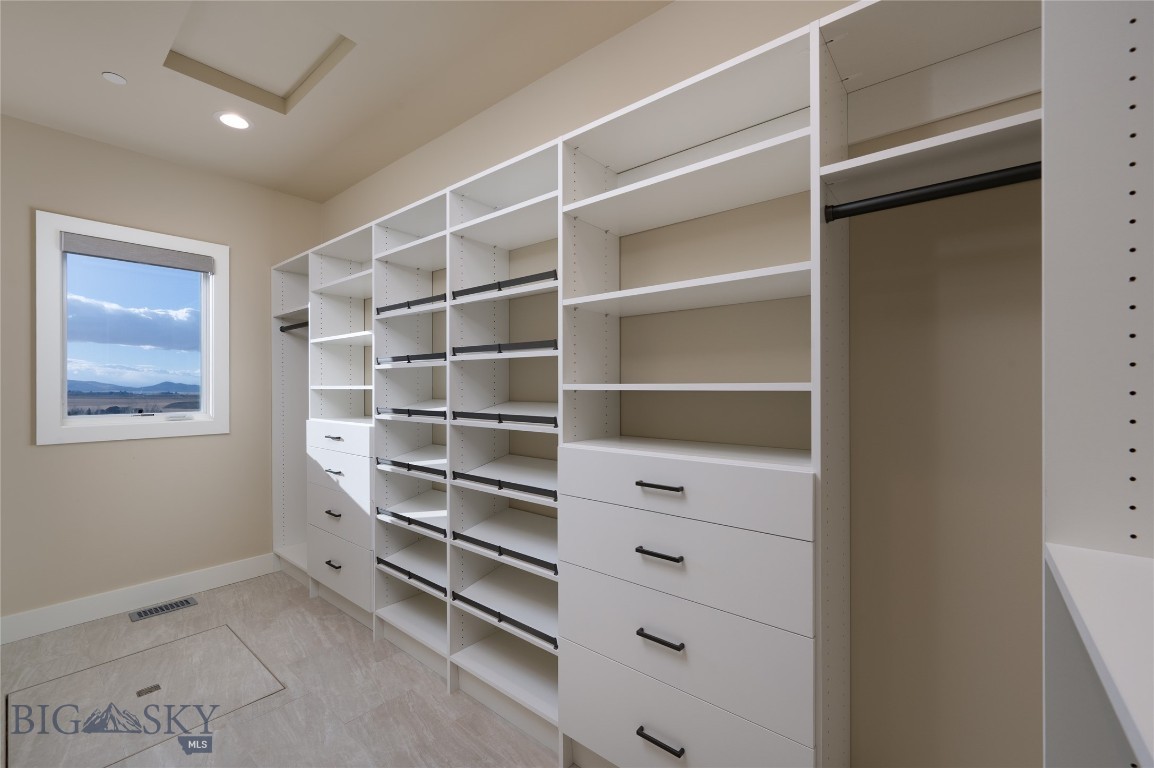 Greenhills Ranch - Residential