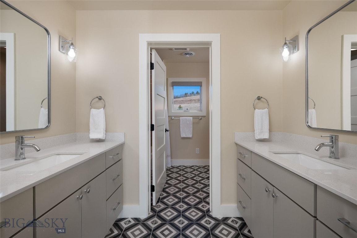 Greenhills Ranch - Residential