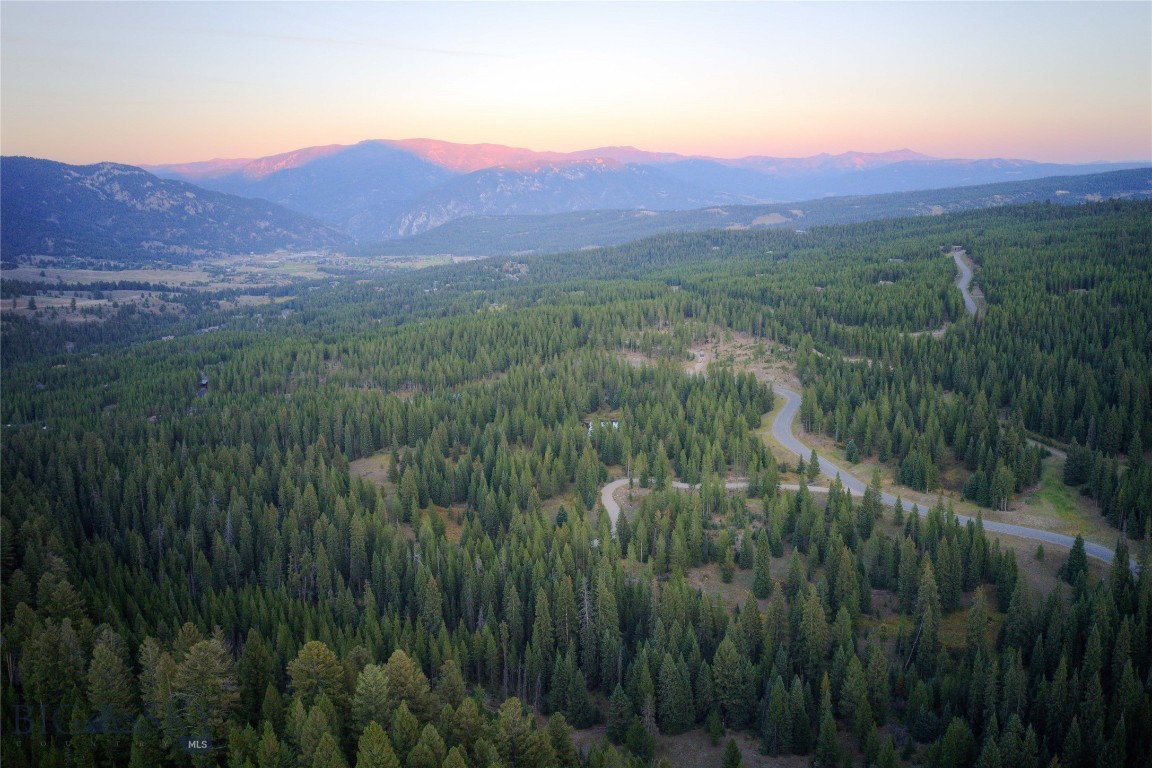 Spring Creek Reserve Neighborhood - Land