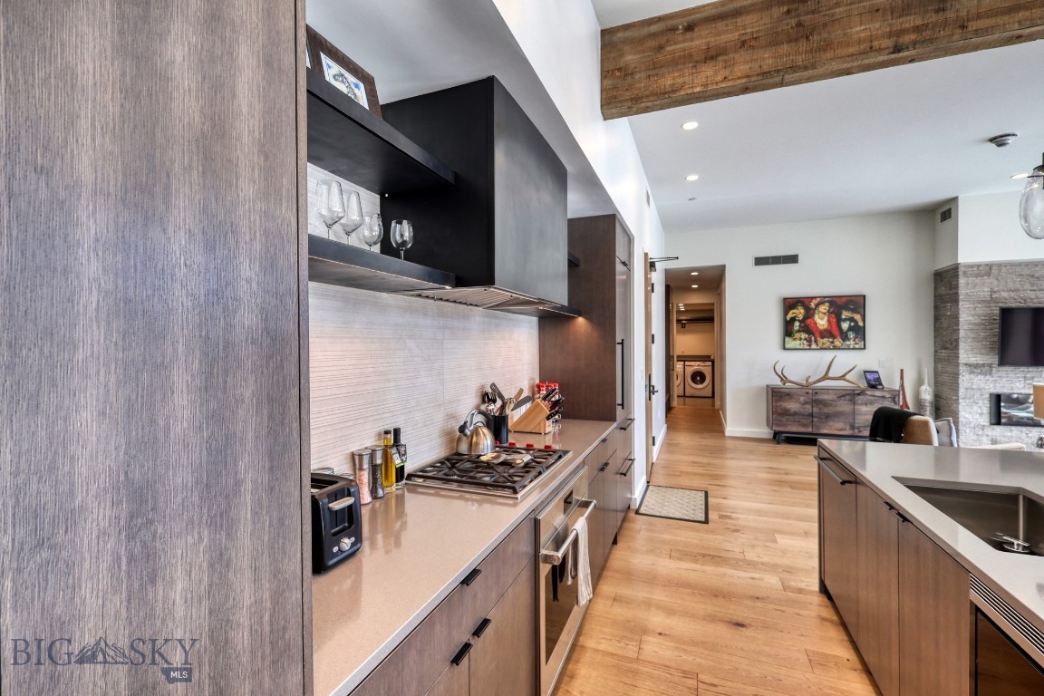 LakeLodge Residences - Residential