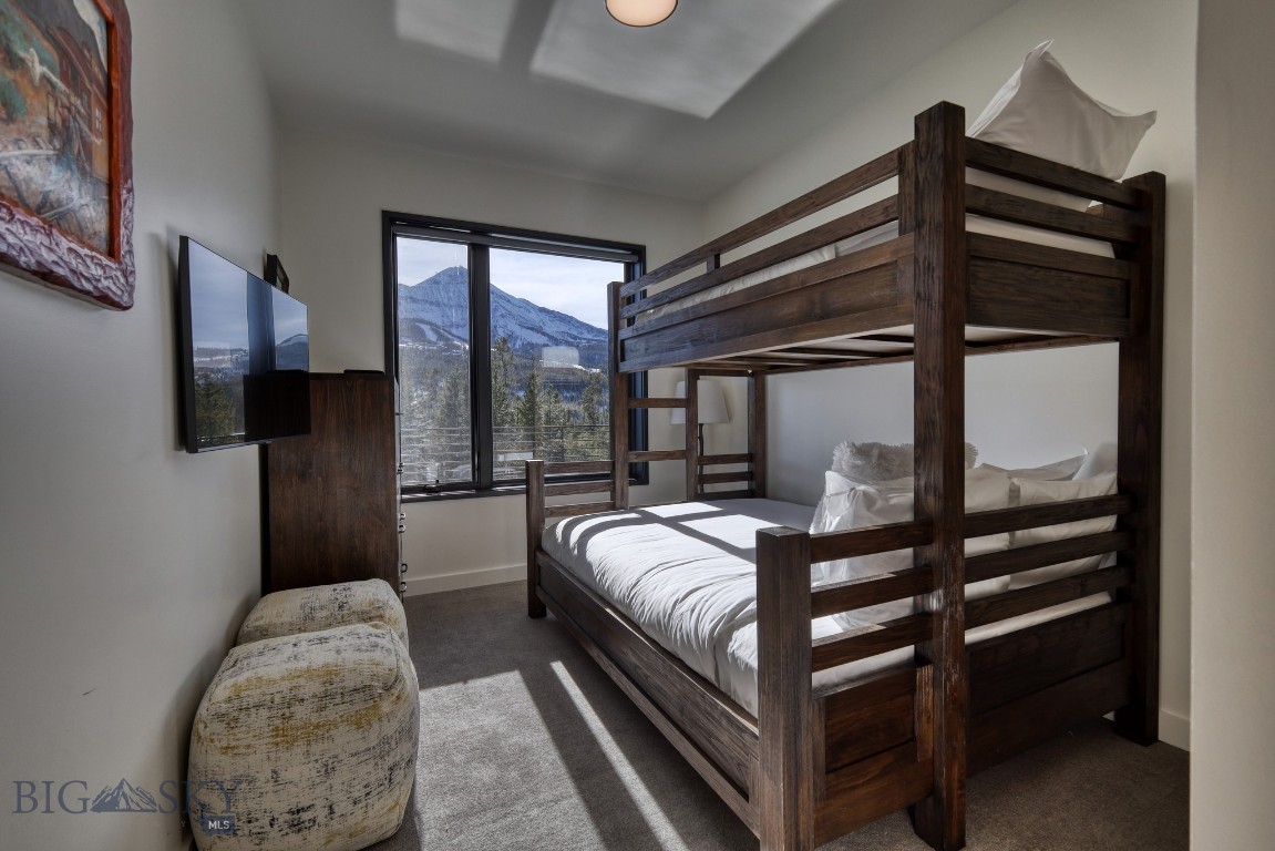 LakeLodge Residences - Residential