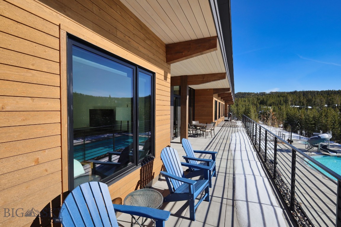 LakeLodge Residences - Residential