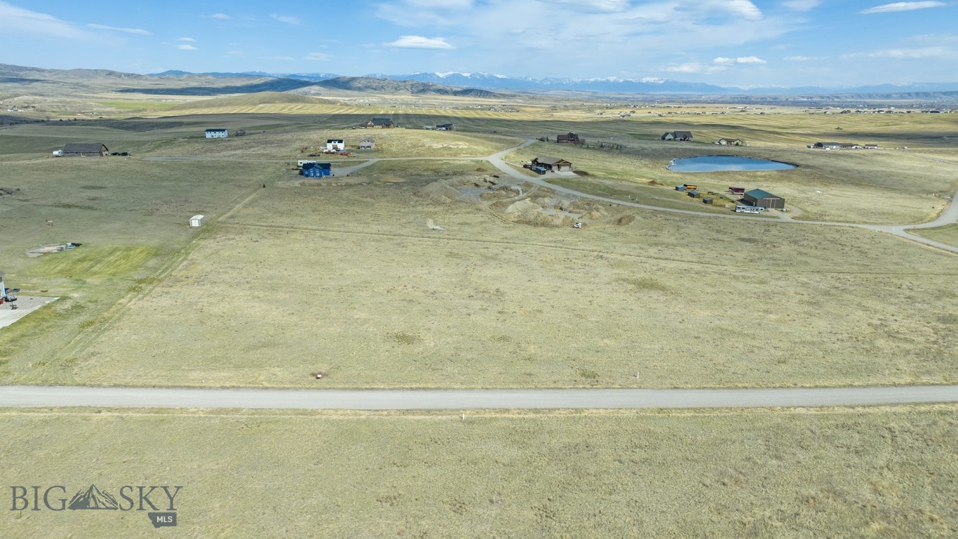 TBD Mackenzie Mountain (Lot 71) Way