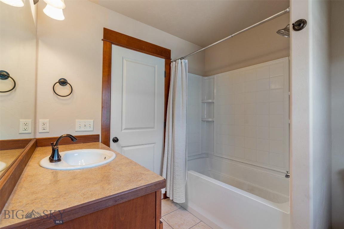 CC2 Condo - Residential