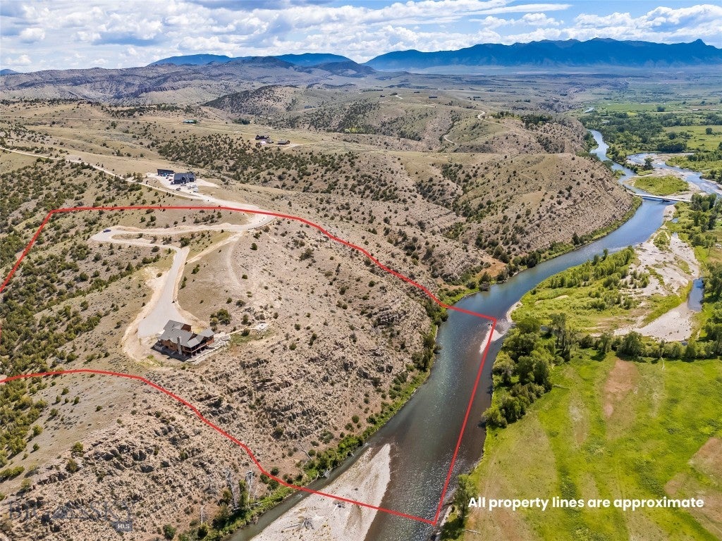 499 Saddle Ridge Road