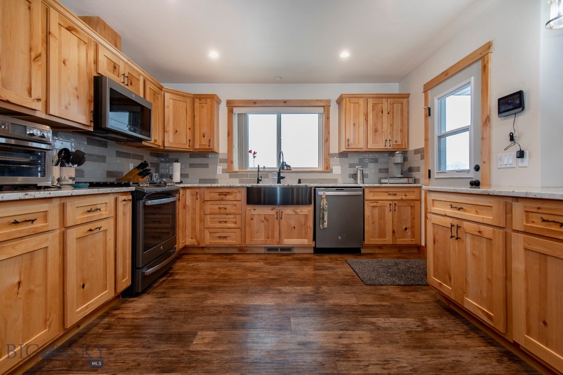 Rolling Glen Ranch - Residential