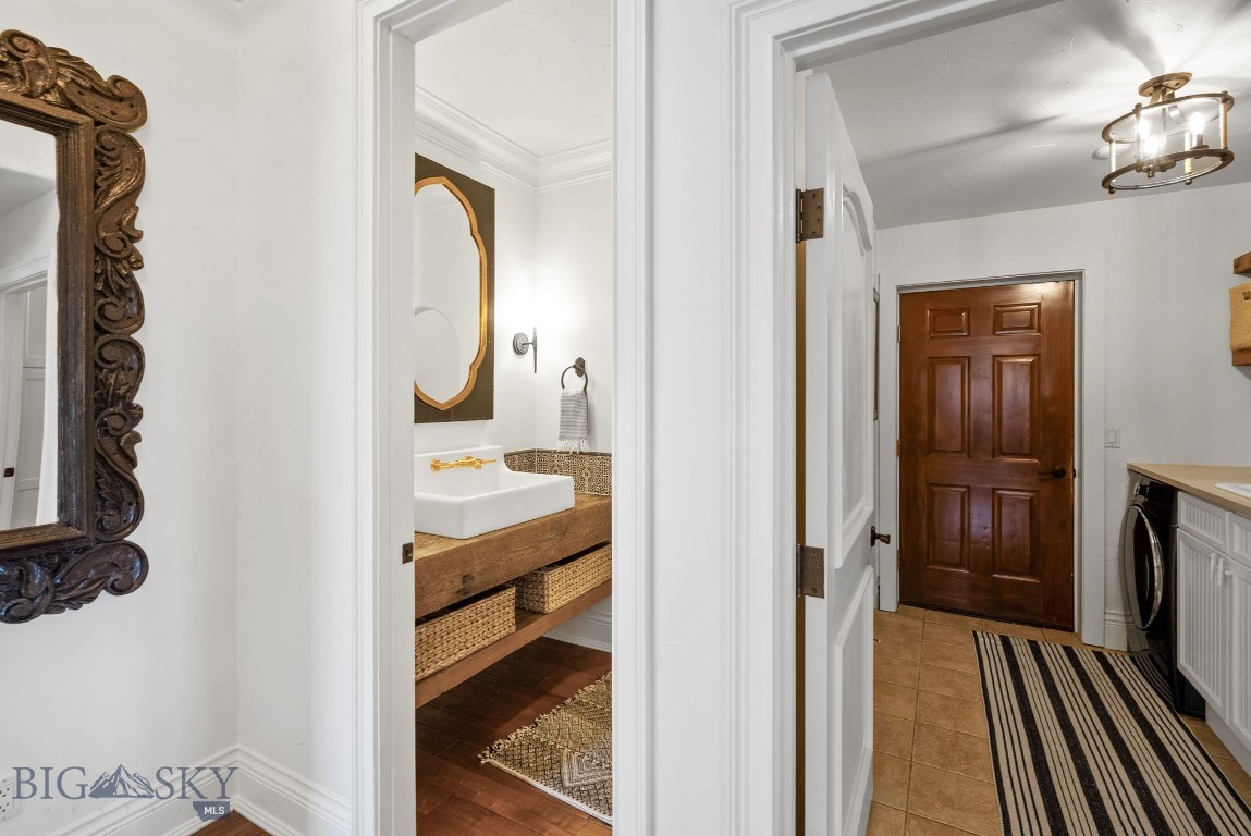 River Glen Condo - Residential