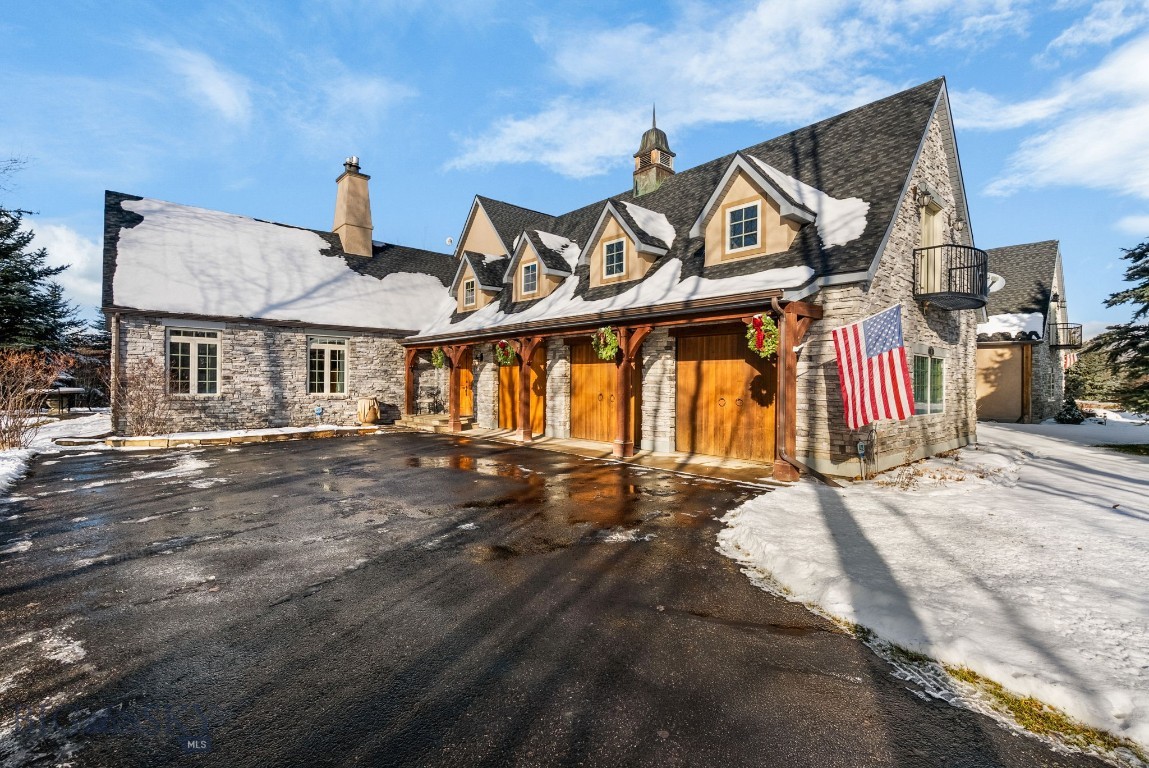 River Glen Condo - Residential