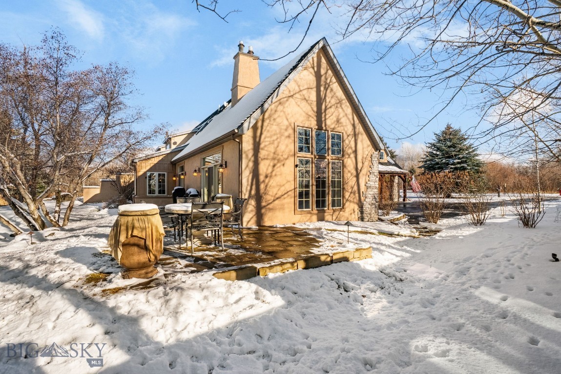 River Glen Condo - Residential