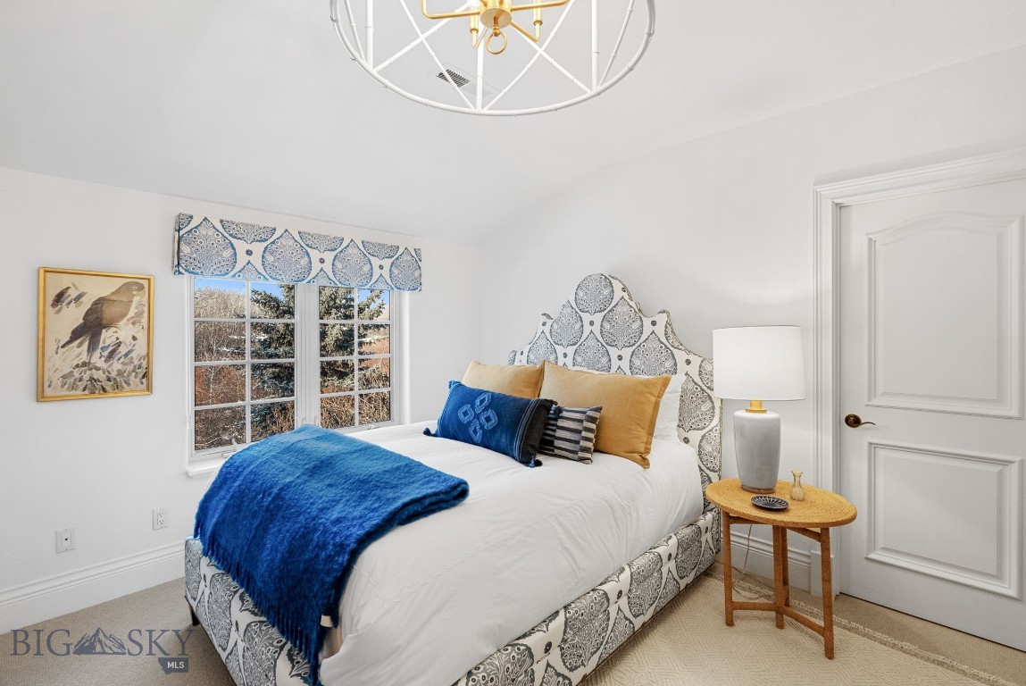 River Glen Condo - Residential