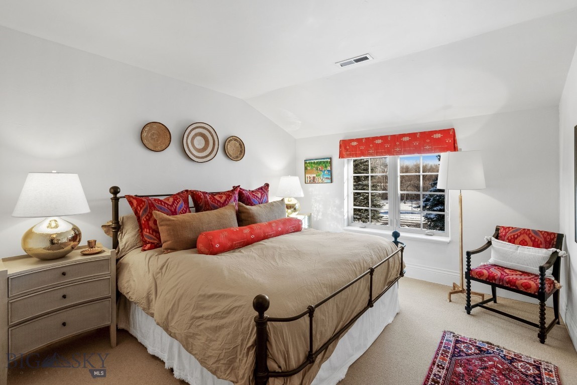 River Glen Condo - Residential