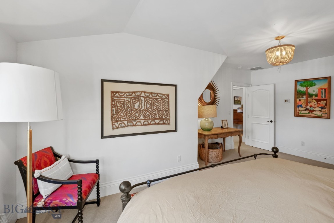 River Glen Condo - Residential