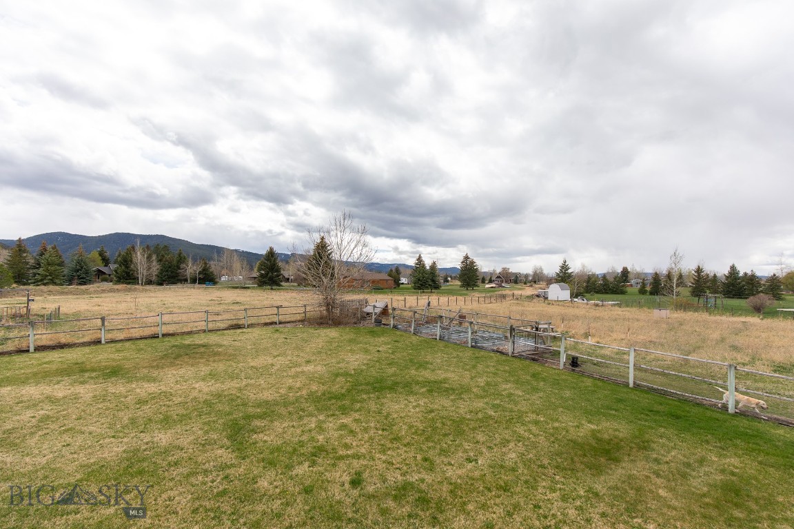 Pine View - Residential