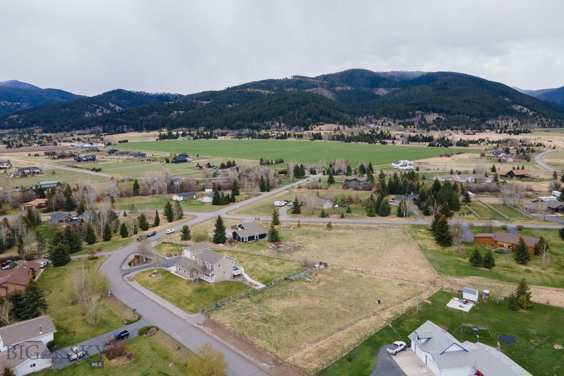 Pine View - Residential