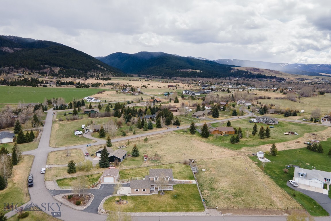 Pine View - Residential