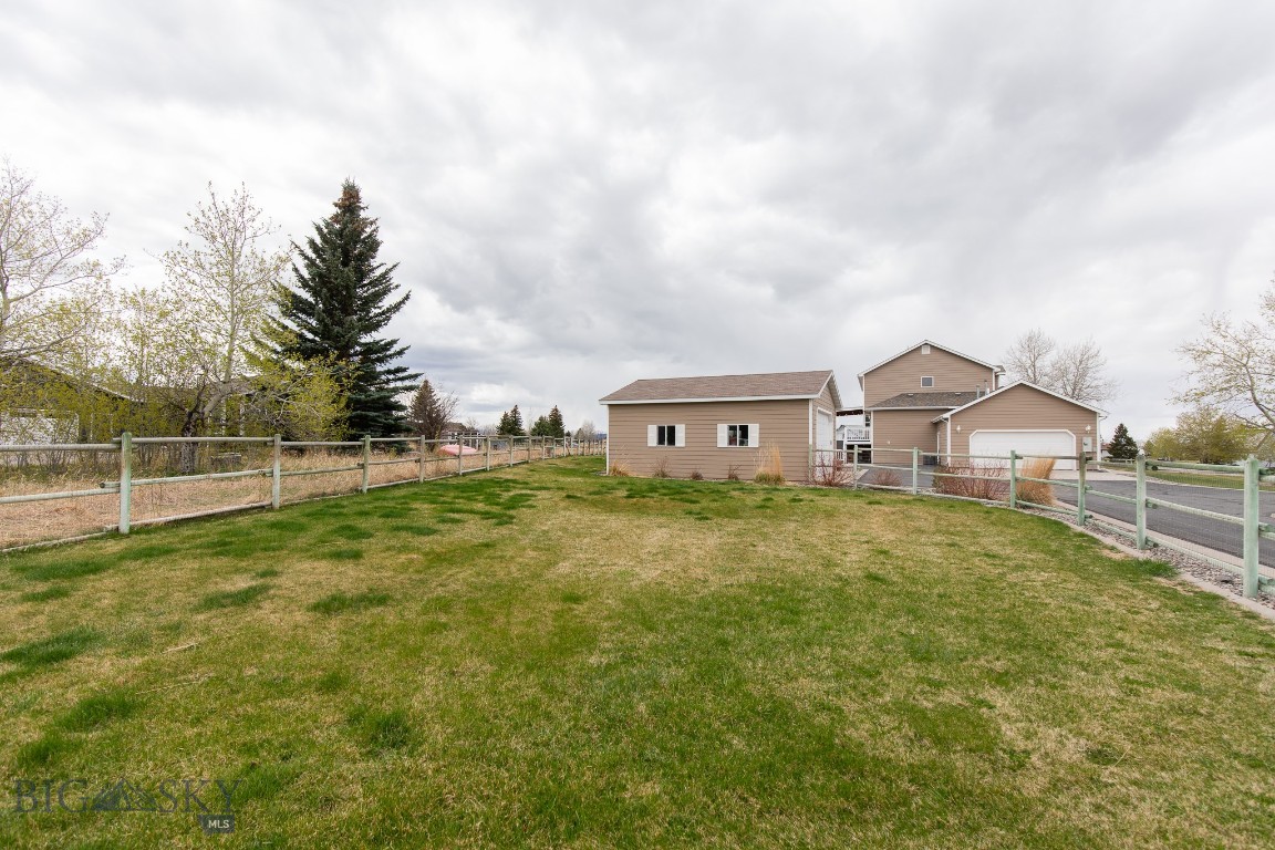 Pine View - Residential