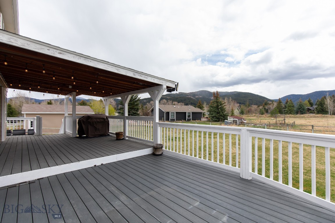 Pine View - Residential