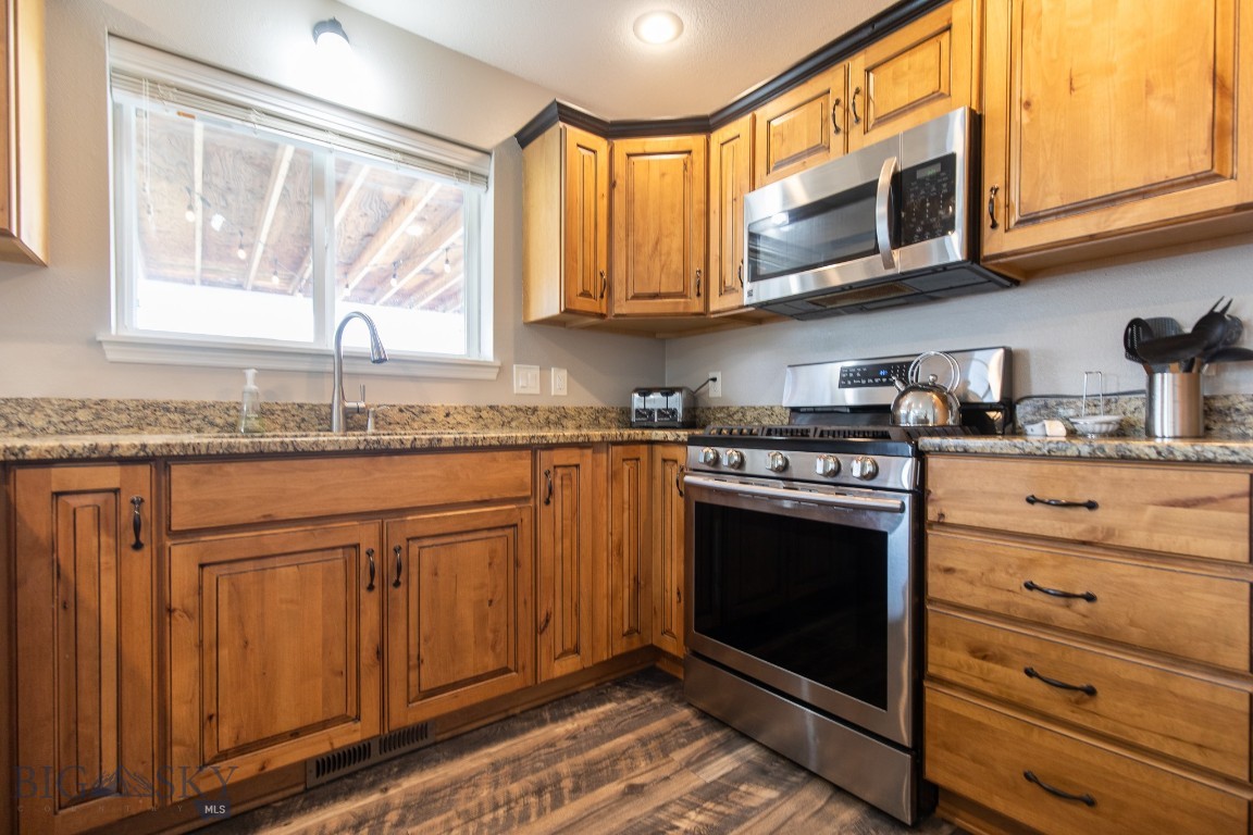 Pine View - Residential