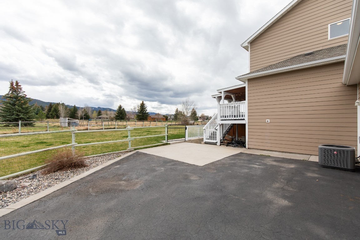 Pine View - Residential