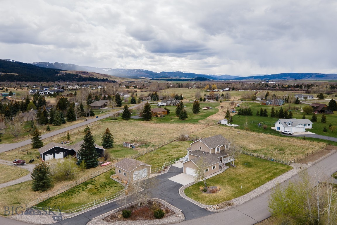 Pine View - Residential