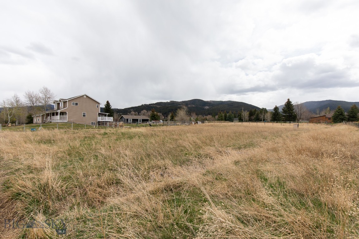 Pine View - Residential