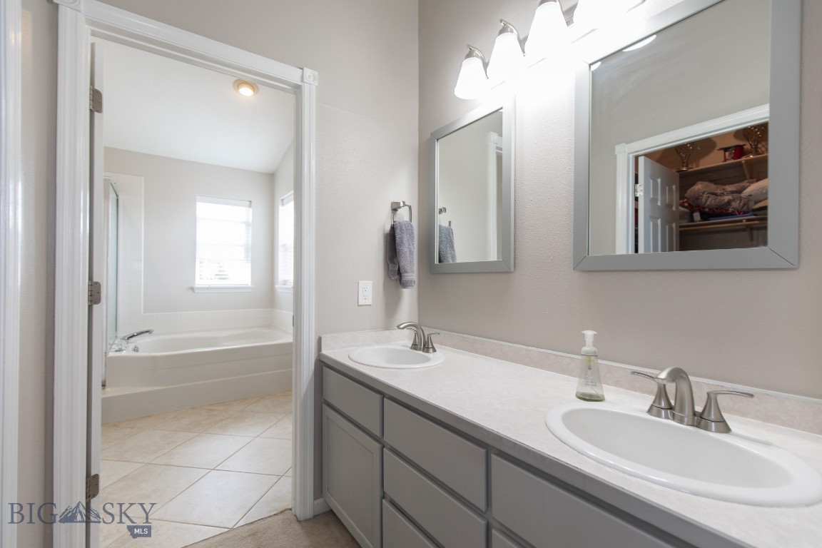 Pine View - Residential