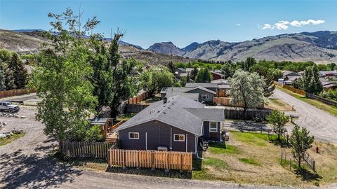 Photo of 14 Peters Lane, Gardiner, MT 59030 (MLS # 403221)
