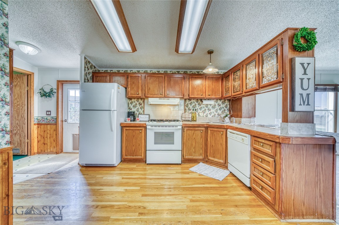 511 Table Mountain Drive