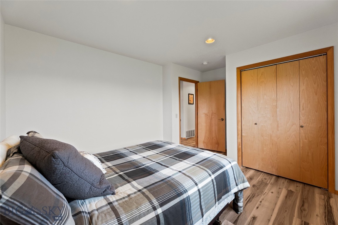 Troutdale - Residential