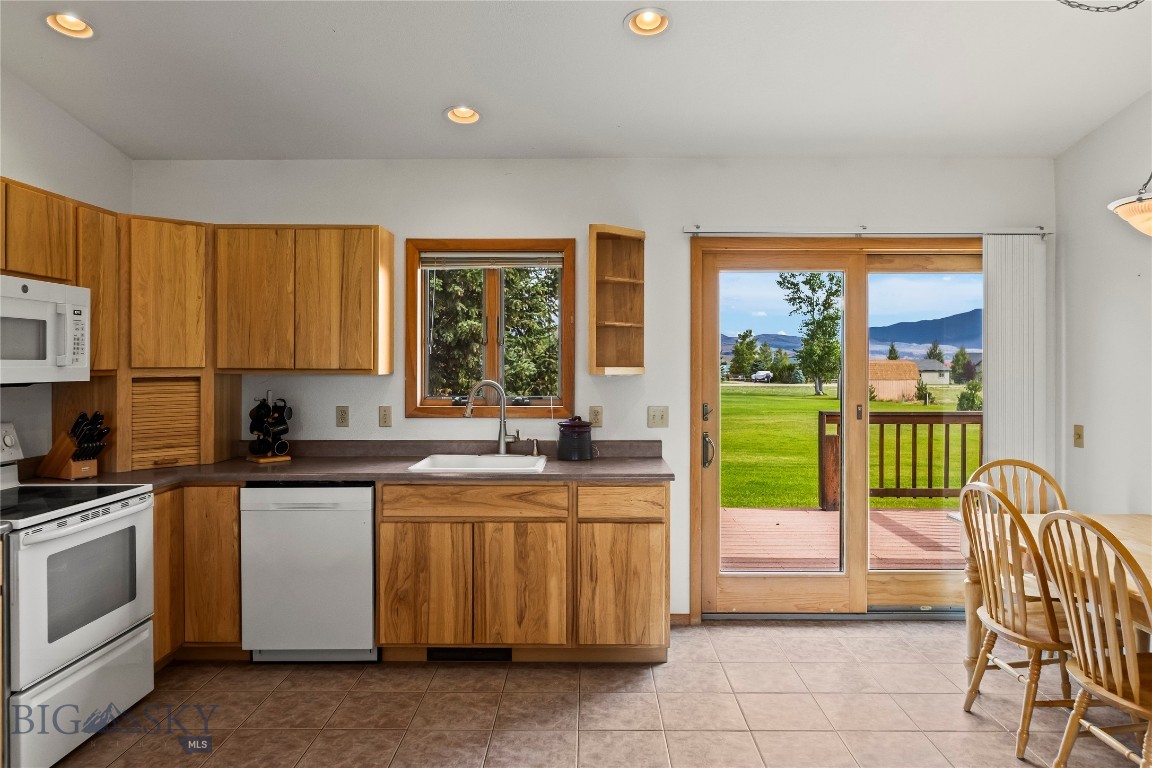 Troutdale - Residential