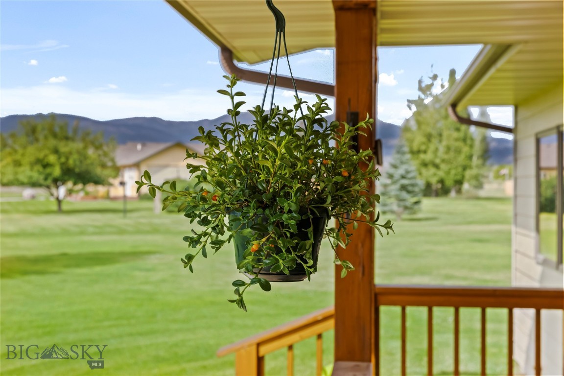 Troutdale - Residential