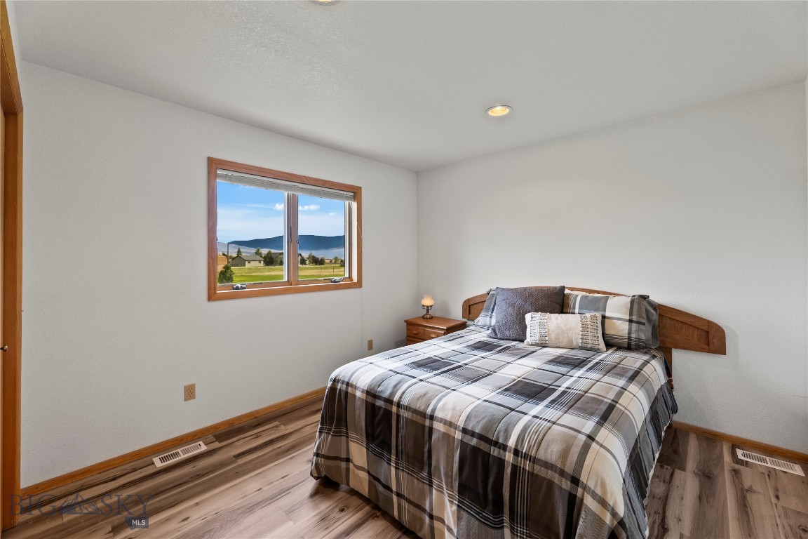 Troutdale - Residential