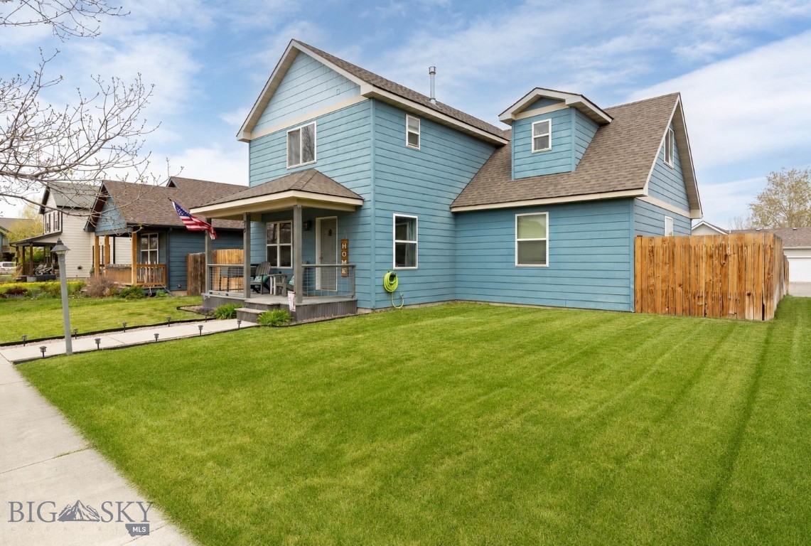 River Rock and Royal Village - Residential
