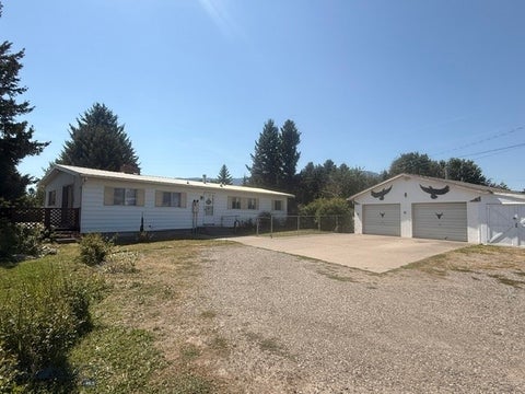 Photo of 53 Billman Lane, Livingston, MT 59047 (MLS # 414026)
