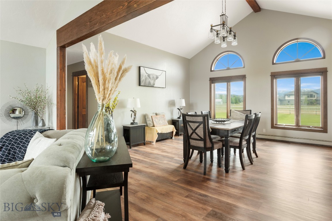 Butte, Montana 59701, United States, 5 Bedrooms Bedrooms, ,4 BathroomsBathrooms,Residential,Contingent,66649