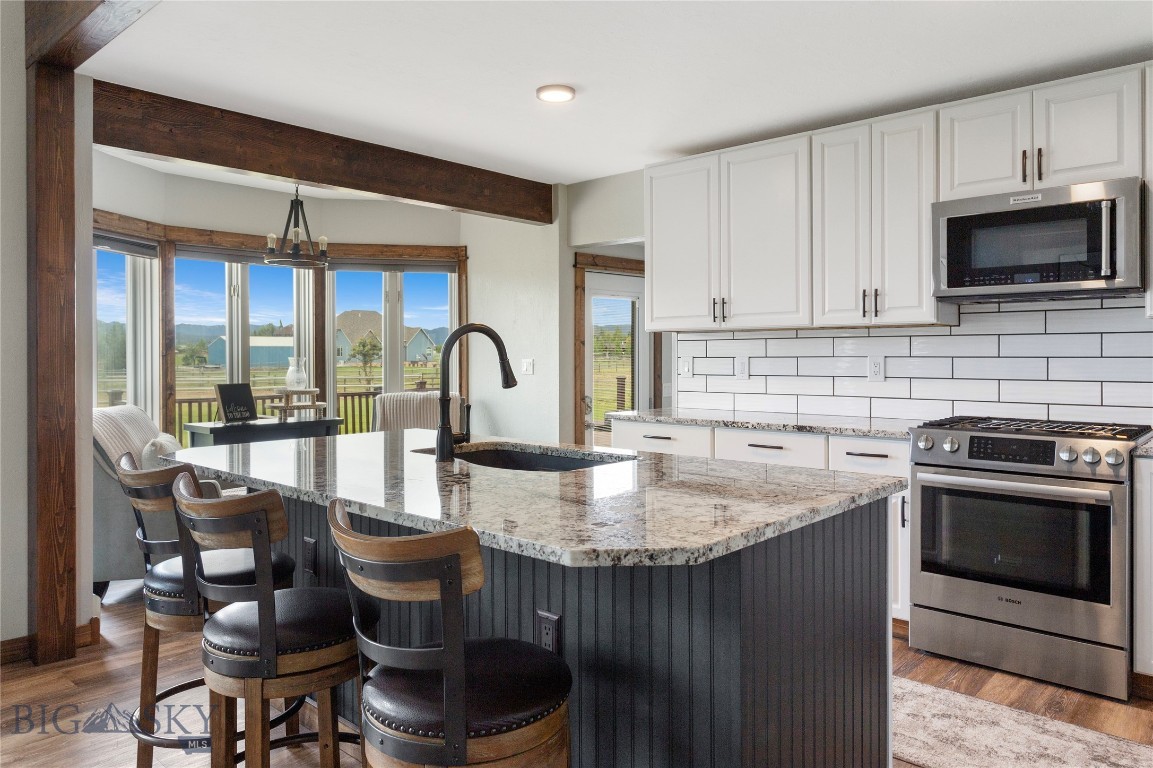 Butte, Montana 59701, United States, 5 Bedrooms Bedrooms, ,4 BathroomsBathrooms,Residential,Contingent,66649