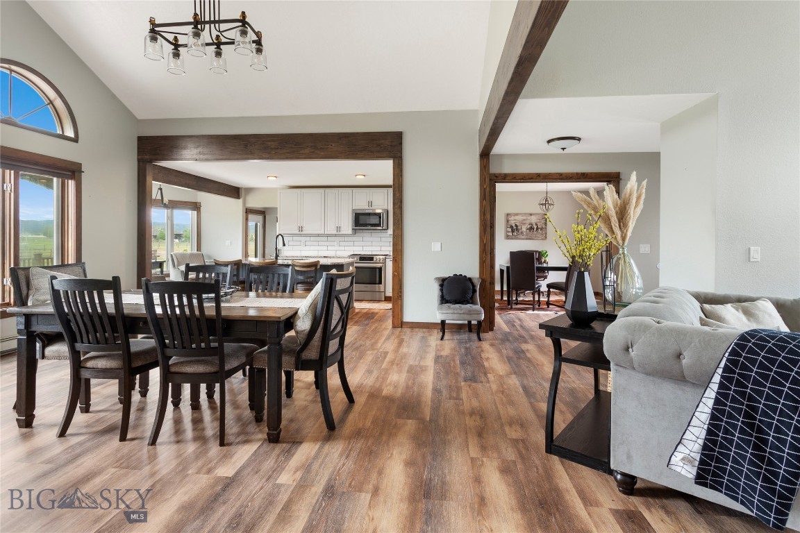 Butte, Montana 59701, United States, 5 Bedrooms Bedrooms, ,4 BathroomsBathrooms,Residential,Contingent,66649