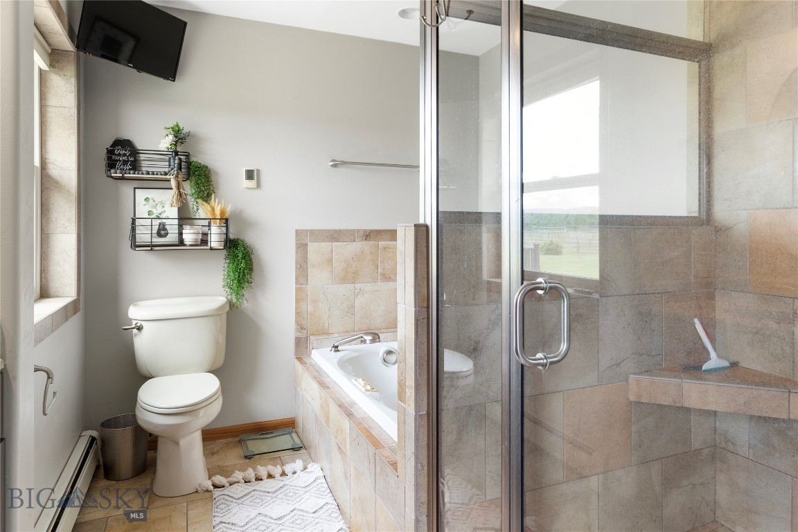 Butte, Montana 59701, United States, 5 Bedrooms Bedrooms, ,4 BathroomsBathrooms,Residential,Contingent,66649