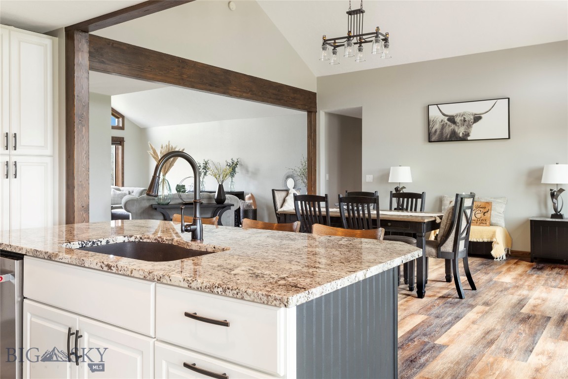 Butte, Montana 59701, United States, 5 Bedrooms Bedrooms, ,4 BathroomsBathrooms,Residential,Contingent,66649